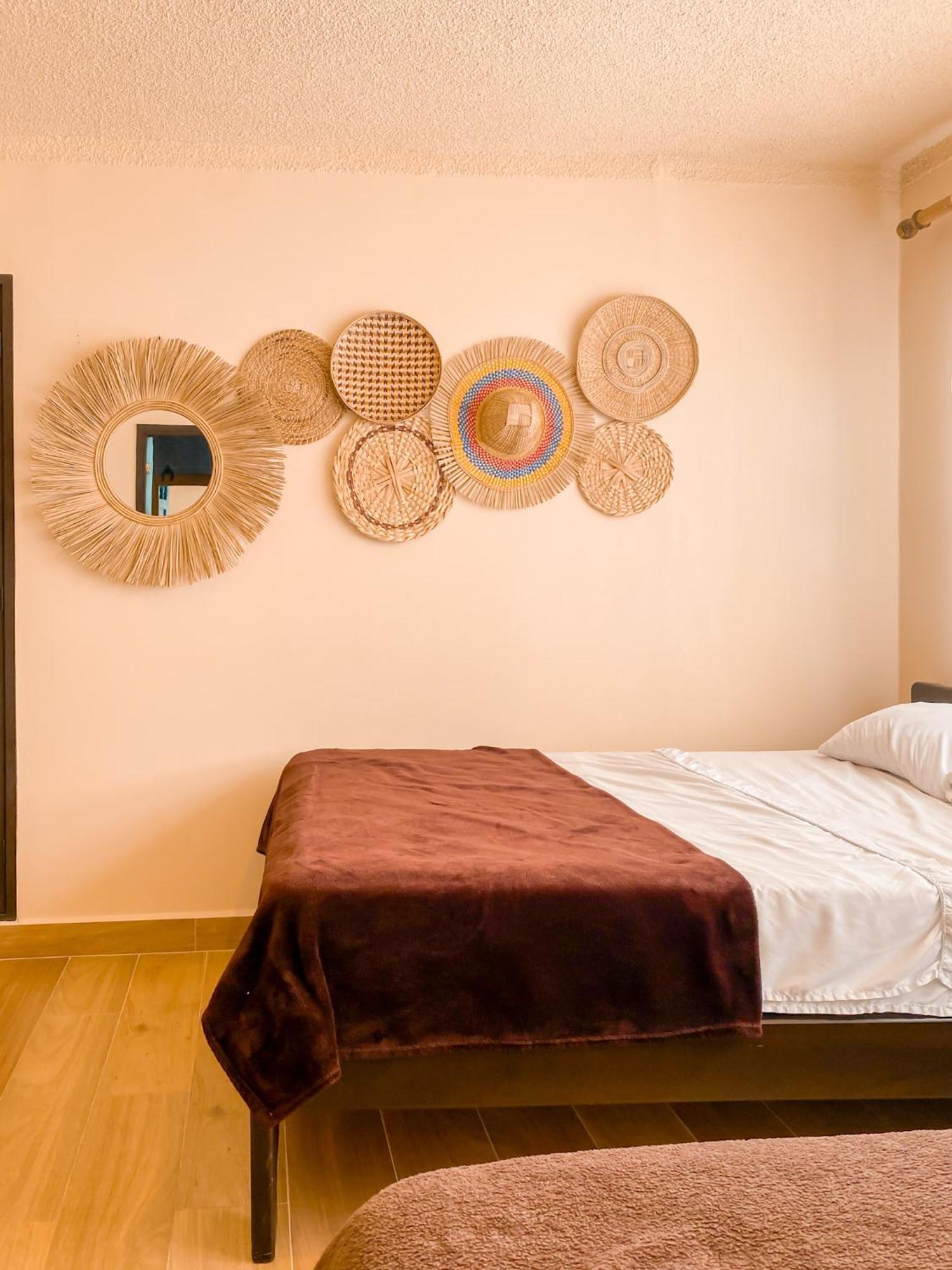 La Rosa Nautica Hostel Guaduas Bagian luar foto