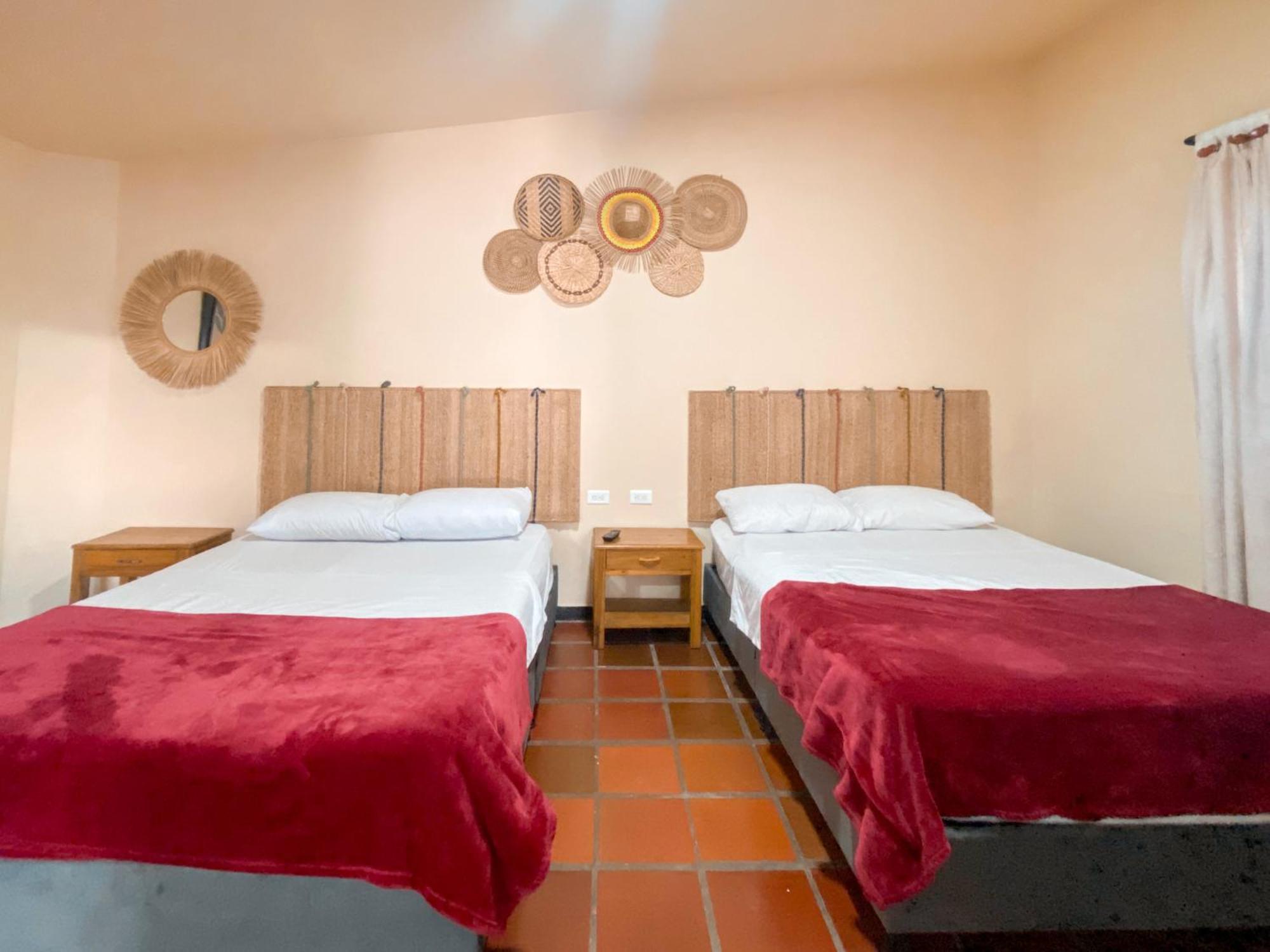 La Rosa Nautica Hostel Guaduas Ruang foto